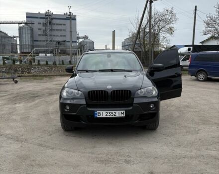 Черный БМВ Х5, объемом двигателя 4.8 л и пробегом 350 тыс. км за 10000 $, фото 1 на Automoto.ua
