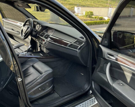 Черный БМВ Х5, объемом двигателя 3 л и пробегом 433 тыс. км за 18000 $, фото 33 на Automoto.ua