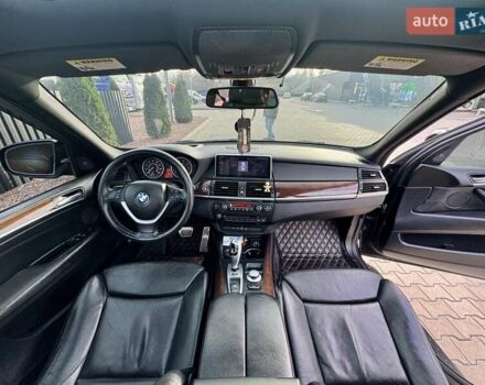 Чорний БМВ Х5, об'ємом двигуна 4.8 л та пробігом 307 тис. км за 12999 $, фото 23 на Automoto.ua