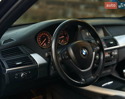 Черный БМВ Х5, объемом двигателя 3 л и пробегом 258 тыс. км за 15999 $, фото 40 на Automoto.ua
