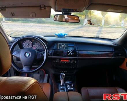 Чорний БМВ Х5, об'ємом двигуна 3 л та пробігом 350 тис. км за 11500 $, фото 6 на Automoto.ua