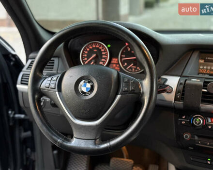 Черный БМВ Х5, объемом двигателя 3 л и пробегом 258 тыс. км за 15999 $, фото 64 на Automoto.ua
