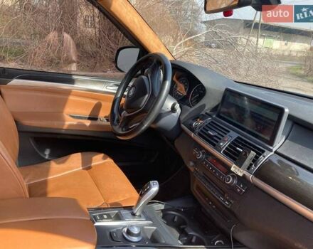 Чорний БМВ Х5, об'ємом двигуна 3 л та пробігом 284 тис. км за 13300 $, фото 10 на Automoto.ua