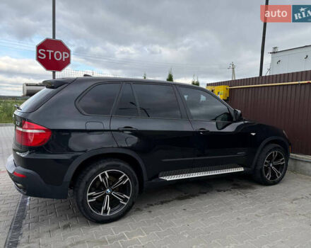Черный БМВ Х5, объемом двигателя 3 л и пробегом 280 тыс. км за 13500 $, фото 2 на Automoto.ua