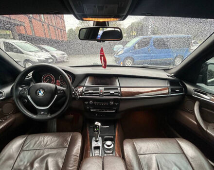 Черный БМВ Х5, объемом двигателя 3 л и пробегом 425 тыс. км за 14700 $, фото 13 на Automoto.ua