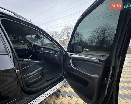 Черный БМВ Х5, объемом двигателя 3 л и пробегом 300 тыс. км за 16500 $, фото 32 на Automoto.ua