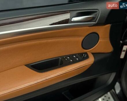 Черный БМВ Х5, объемом двигателя 2.99 л и пробегом 326 тыс. км за 14500 $, фото 27 на Automoto.ua