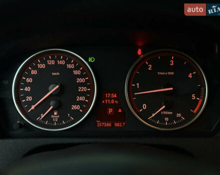 Черный БМВ Х5, объемом двигателя 3 л и пробегом 258 тыс. км за 15999 $, фото 68 на Automoto.ua