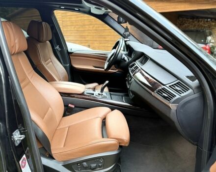 Чорний БМВ Х5, об'ємом двигуна 3 л та пробігом 273 тис. км за 3750 $, фото 5 на Automoto.ua