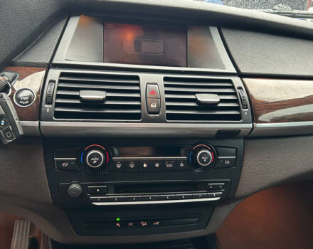 Черный БМВ Х5, объемом двигателя 3 л и пробегом 425 тыс. км за 14700 $, фото 10 на Automoto.ua