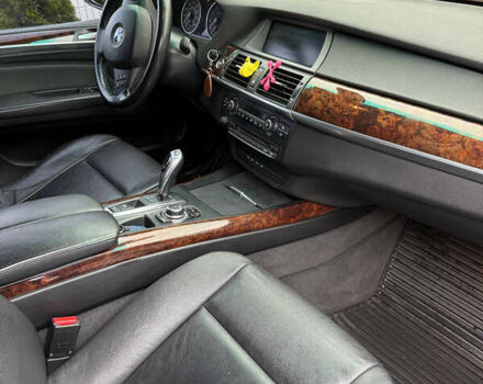 Черный БМВ Х5, объемом двигателя 3 л и пробегом 280 тыс. км за 13500 $, фото 5 на Automoto.ua