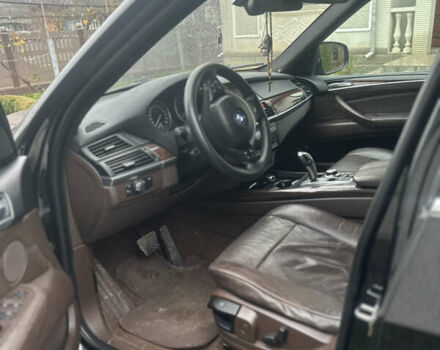 Чорний БМВ Х5, об'ємом двигуна 2.99 л та пробігом 427 тис. км за 15000 $, фото 2 на Automoto.ua