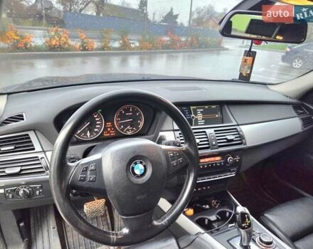 Черный БМВ Х5, объемом двигателя 3 л и пробегом 335 тыс. км за 14400 $, фото 16 на Automoto.ua