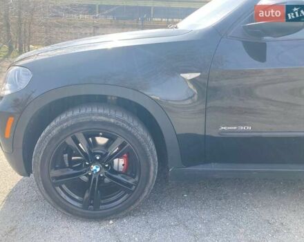 Чорний БМВ Х5, об'ємом двигуна 3 л та пробігом 284 тис. км за 13300 $, фото 2 на Automoto.ua