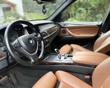 Чорний БМВ Х5, об'ємом двигуна 3 л та пробігом 273 тис. км за 3750 $, фото 6 на Automoto.ua