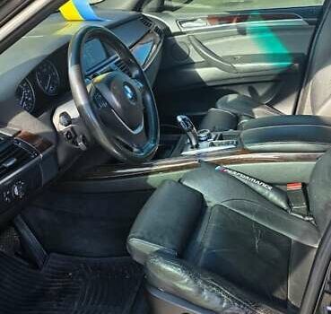 БМВ Х5 2009 в Краматорске на Automoto.ua Черный БМВ Х5, объемом двигателя 4.8 л и пробегом 332 тыс. км за 12000 $, фото 6 на Automoto.ua