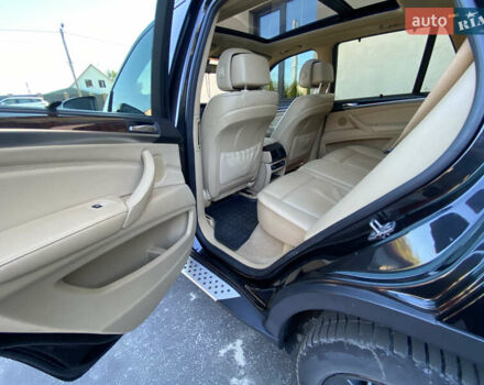 Черный БМВ Х5, объемом двигателя 2.98 л и пробегом 283 тыс. км за 11500 $, фото 7 на Automoto.ua