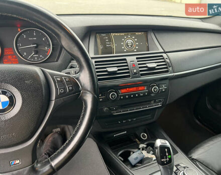 Черный БМВ Х5, объемом двигателя 2.98 л и пробегом 292 тыс. км за 15800 $, фото 19 на Automoto.ua