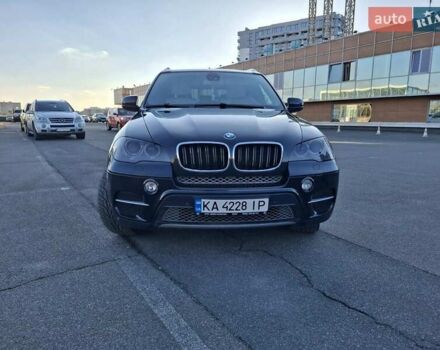Чорний БМВ Х5, об'ємом двигуна 3 л та пробігом 260 тис. км за 16999 $, фото 1 на Automoto.ua