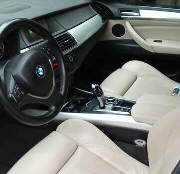 Черный БМВ Х5, объемом двигателя 2.98 л и пробегом 211 тыс. км за 14900 $, фото 7 на Automoto.ua