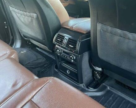 Чорний БМВ Х5, об'ємом двигуна 2.98 л та пробігом 158 тис. км за 9900 $, фото 27 на Automoto.ua