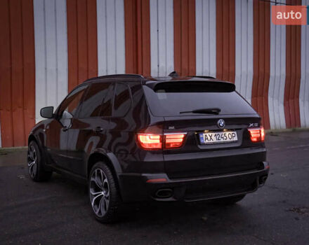 Чорний БМВ Х5, об'ємом двигуна 4.4 л та пробігом 195 тис. км за 16000 $, фото 5 на Automoto.ua