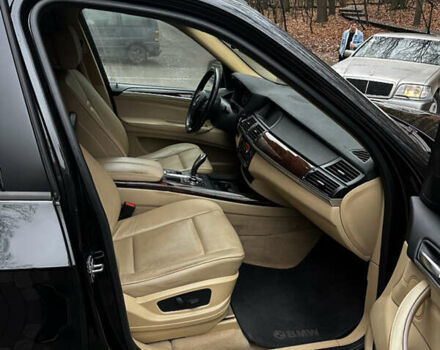 Черный БМВ Х5, объемом двигателя 2.98 л и пробегом 241 тыс. км за 12400 $, фото 13 на Automoto.ua