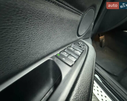 Черный БМВ Х5, объемом двигателя 2.99 л и пробегом 233 тыс. км за 15650 $, фото 21 на Automoto.ua