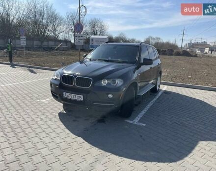 Черный БМВ Х5, объемом двигателя 2.98 л и пробегом 409 тыс. км за 10000 $, фото 1 на Automoto.ua