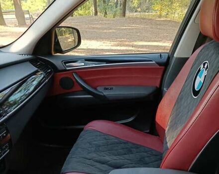 Чорний БМВ Х5, об'ємом двигуна 3 л та пробігом 241 тис. км за 17000 $, фото 37 на Automoto.ua