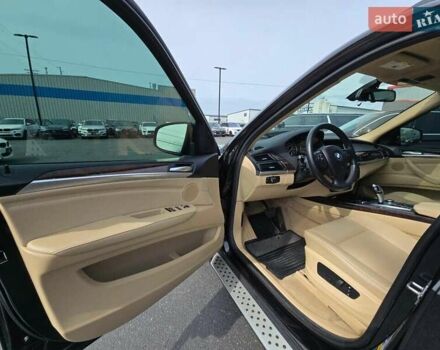 Чорний БМВ Х5, об'ємом двигуна 3 л та пробігом 106 тис. км за 3000 $, фото 14 на Automoto.ua