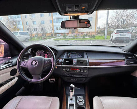 Черный БМВ Х5, объемом двигателя 3 л и пробегом 198 тыс. км за 14000 $, фото 4 на Automoto.ua