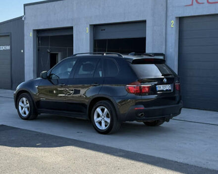 Чорний БМВ Х5, об'ємом двигуна 3 л та пробігом 300 тис. км за 14000 $, фото 7 на Automoto.ua