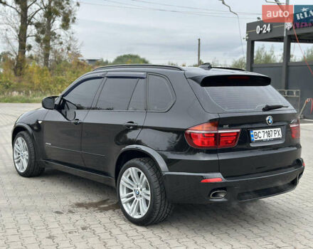 Чорний БМВ Х5, об'ємом двигуна 4.4 л та пробігом 360 тис. км за 15000 $, фото 6 на Automoto.ua
