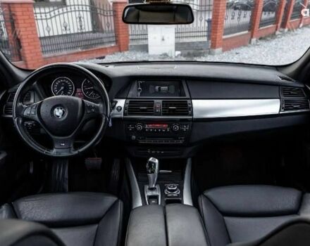 Черный БМВ Х5, объемом двигателя 0 л и пробегом 225 тыс. км за 4000 $, фото 2 на Automoto.ua