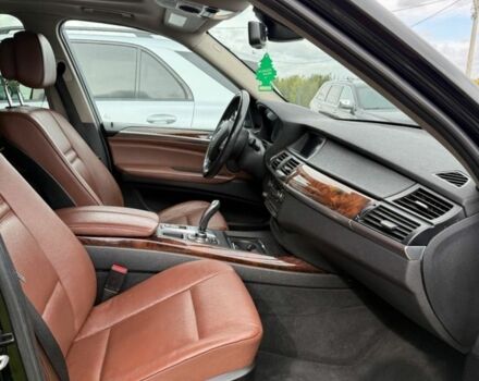 Чорний БМВ Х5, об'ємом двигуна 0 л та пробігом 260 тис. км за 4200 $, фото 6 на Automoto.ua