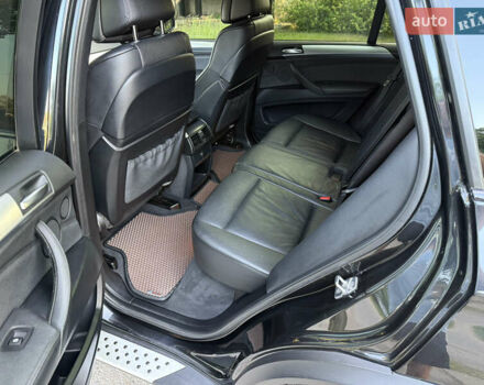 Черный БМВ Х5, объемом двигателя 2.99 л и пробегом 322 тыс. км за 18000 $, фото 13 на Automoto.ua