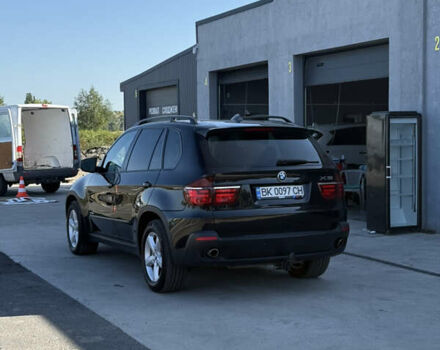Чорний БМВ Х5, об'ємом двигуна 3 л та пробігом 300 тис. км за 14000 $, фото 9 на Automoto.ua