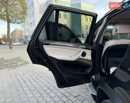 Черный БМВ Х5, объемом двигателя 3 л и пробегом 297 тыс. км за 16900 $, фото 20 на Automoto.ua