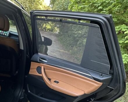 Черный БМВ Х5, объемом двигателя 3 л и пробегом 231 тыс. км за 14000 $, фото 13 на Automoto.ua