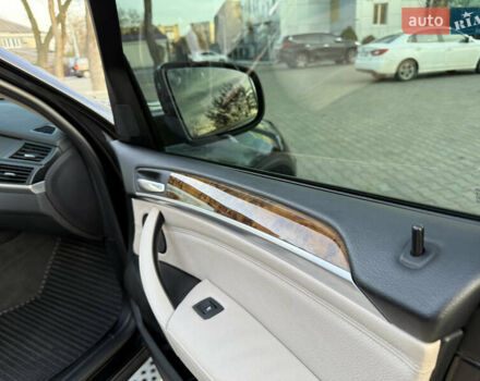 Черный БМВ Х5, объемом двигателя 3 л и пробегом 297 тыс. км за 16900 $, фото 17 на Automoto.ua