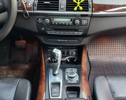 Чорний БМВ Х5, об'ємом двигуна 3 л та пробігом 258 тис. км за 15300 $, фото 1 на Automoto.ua