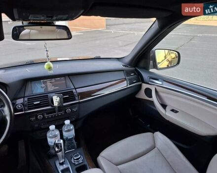 Чорний БМВ Х5, об'ємом двигуна 3 л та пробігом 260 тис. км за 16999 $, фото 16 на Automoto.ua