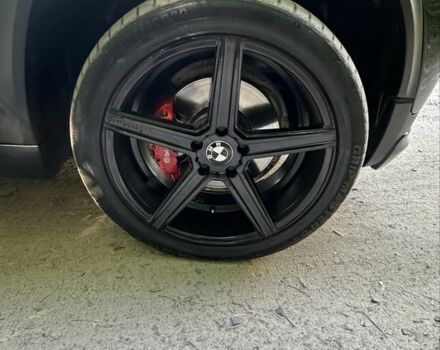 Черный БМВ Х5, объемом двигателя 3 л и пробегом 231 тыс. км за 14000 $, фото 14 на Automoto.ua