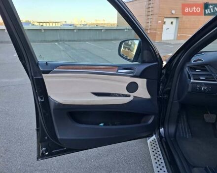 Чорний БМВ Х5, об'ємом двигуна 3 л та пробігом 260 тис. км за 16999 $, фото 10 на Automoto.ua