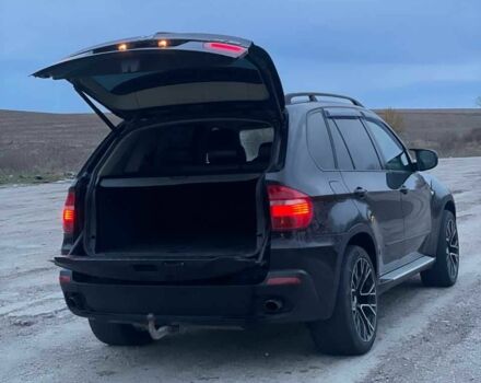 Чорний БМВ Х5, об'ємом двигуна 3 л та пробігом 300 тис. км за 4500 $, фото 3 на Automoto.ua