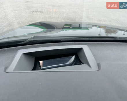 Черный БМВ Х5, объемом двигателя 2.98 л и пробегом 292 тыс. км за 15800 $, фото 17 на Automoto.ua