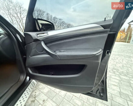 Черный БМВ Х5, объемом двигателя 2.99 л и пробегом 233 тыс. км за 15650 $, фото 30 на Automoto.ua