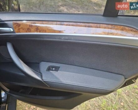 Чорний БМВ Х5, об'ємом двигуна 3 л та пробігом 166 тис. км за 13900 $, фото 15 на Automoto.ua
