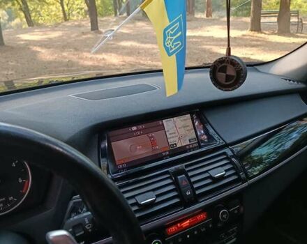 Чорний БМВ Х5, об'ємом двигуна 3 л та пробігом 241 тис. км за 17000 $, фото 22 на Automoto.ua